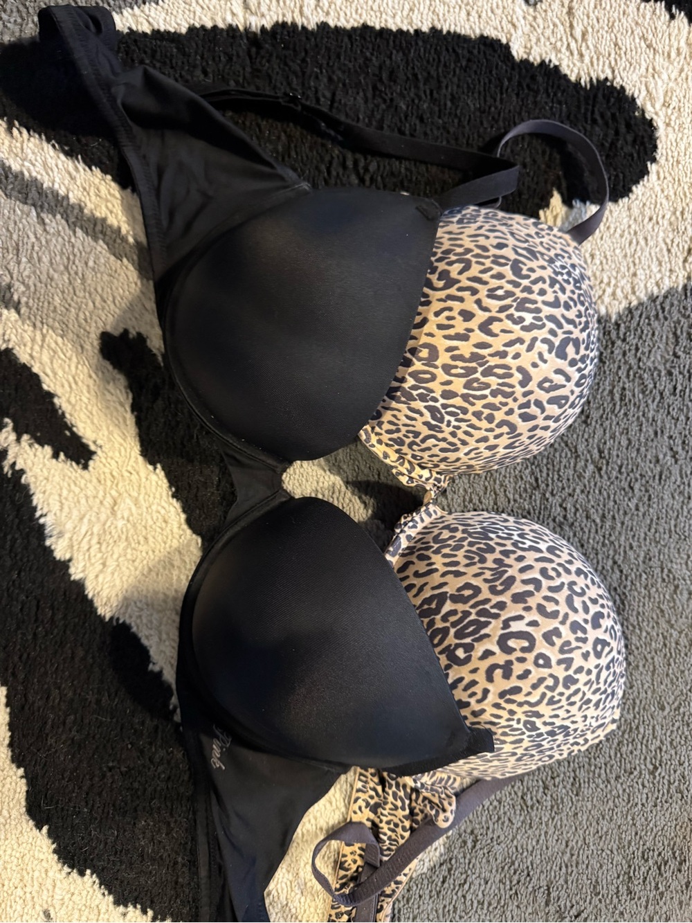 2 PINK Wear Everywhere Super Push Up Bras